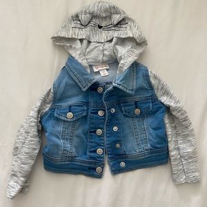 Cat & Jack jean jacket in size 12 months